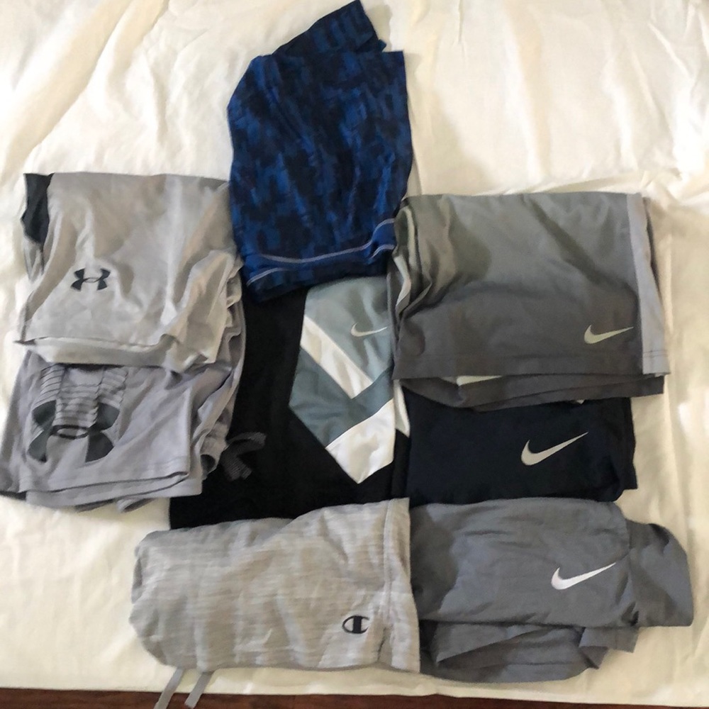 8 men’s small athletic shorts